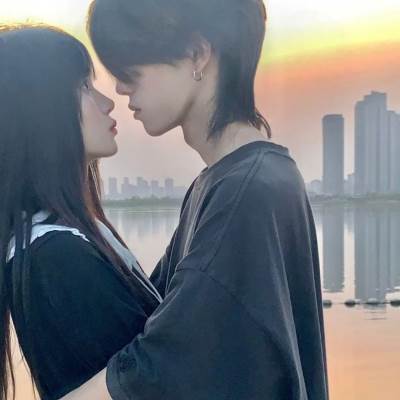 退婚后，真千金她驚爆全球(全集)